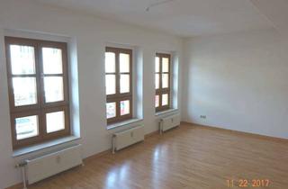 zentrale 4,5-Raum Erdgeschoss-Wohnung in Thon