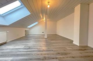 Lichtdurchflutete 4-Zimmer-Wohnung im Dachgeschoss in ruhiger Lage von Gelnhausen in Gelnhausen