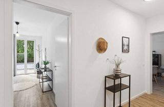 Dein neues Zuhause! Moderne 2-Zimmer Wohnung mit EBK und Balkon in Ludwigsfeld