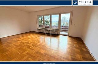 Gro&szlig;z&uuml;gige 5,5-Zimmer-Etagenwohnung mit Balkon, ca. 120 m&sup2;, ruhige Lage in Neustadt a. d. Aisch in Neustadt an der Aisch