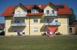 Helle 4-Zimmer-Wohnung mit Balkon im Obergeschoss in Arnschwang