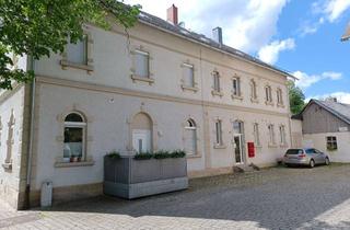 Sehr sch&ouml;ne, helle und gro&szlig;z&uuml;gige 4 Zi. Wohnung im 1. OG zu vermieten in Speichersdorf