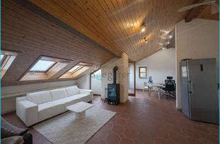 Immobilien Seegerer: Loftartige DG-Wohnung mit Seeblick und Kamin in Wasserburg (Bodensee)