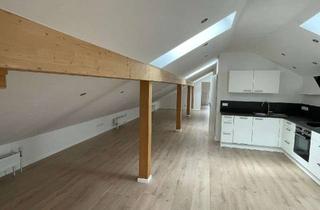 Freundliche DG-Wohnung in Garching an der Alz. in Garching an der Alz