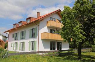 Hochwertige 4- Zi. Whg, 139 qm, Balkon, 2 Stellpl&auml;tze in Pfaffing