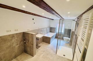 ERSTBEZUG Kernsanierte 5-Zi-Wohnung (ca. 187 m&sup2;) mit Garten, Fachwerk-Charme &amp; nachhaltiger Heizung in Kirchensittenbach