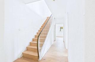 Neu! Modernisierte 3-Zi-Maisonettewohnung mit Balkon, Gartenmitbenutzung und Stellplatz in Landau an der Isar