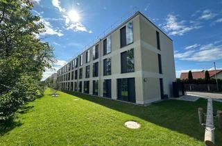 WG geeignet: moderne Wohnung mit zwei B&auml;dern in Kirchheim bei München