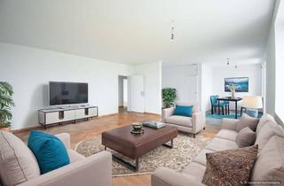 Gro&szlig;z&uuml;gige renovierte 3-Zimmer-Wohnung mit Balkon und Balkon-Solaranlage in Kitzingen in Kitzingen