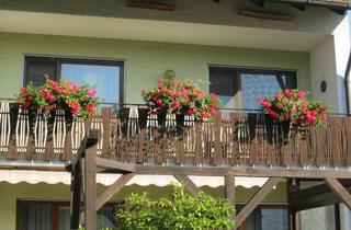 Helle, gro&szlig;z&uuml;gige 3,5-Zim.-Whg. in Lauf-Sch&ouml;nberg, am Waldrand (opt. mit Hausmeistert&auml;tigkeit) in Lauf an der Pegnitz