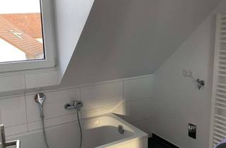 Charmante 3-Zimmer Dachgeschosswohnung, frisch saniert in Rimpar