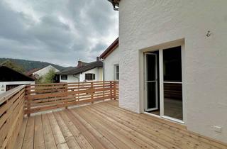 Ab Sofort - Sch&ouml;ne Wohnung in Marktl mit Balkon in Marktl