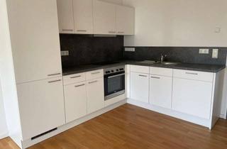 Lichtdurchflutete Wohnung mit Einbauk&uuml;che im Manching in Manching