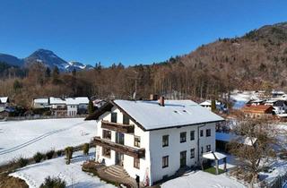 Erstbezug nach Sanierung: Charmante 3-Zimmer Dachgeschosswohnung in Oberaudorf in Oberaudorf