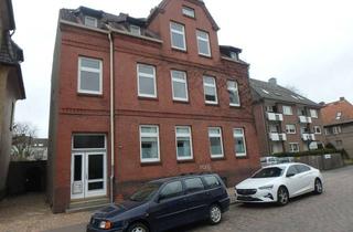 4-Zimmer-Wohnung mit Garten in ruhiger und zentraler Lage in Neumünster