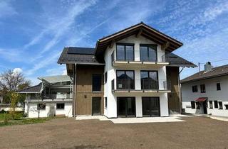 ERSTBEZUG! Kernsanierte 3-Zimmer EG-Wohnung mit Garten und Terrassen in Bernau am Chiemsee in Bernau am Chiemsee