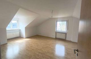 Erstbezug nach Sanierung: 3,5-Zi.-DG-Wohnung in Dachau in Dachau