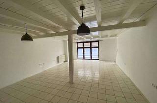 Sch&ouml;ne 2,5 Zimmer Wohnung in ruhiger Lage mit Balkon in Unterspiesheim in Kolitzheim