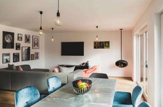 Stilvolle 4-Zi.-Wohnung mit Seeblick &amp; Bad en Suite in Kahl am Main