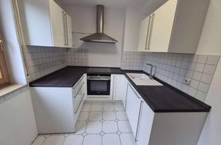 Helle 2-Zimmer Wohnung mit Balkon und EBK mit 67 m&sup2; in Veitsh&ouml;chheim in Veitshöchheim