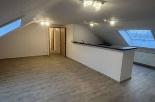 DG-Wohnung mit 3 Zimmern, frisch renoviert Dachgeschoss in Untermeitingen