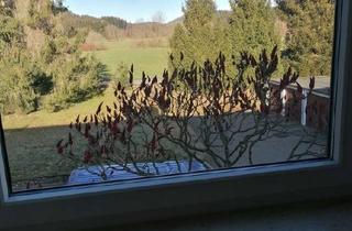 Helle 2-Zimmer Wohnung mit Balkon im 1. OG in Feldkirchen-Westerham in Feldkirchen-Westerham