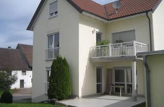 Zweizimmerwohnung DG mit K&uuml;che in Waldberg, Frei ab 01.07.2026 in Bobingen