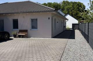 Moderne 4-Zimmer Wohnung mit Garten, Garage und Stellpl&auml;tzen in Untermeitingen