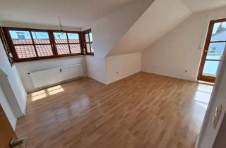 helle 2-Zimmer DG-Wohnung in Neusäß