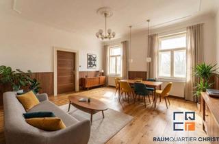 Kernsanierte Altbauwohnung im Renaissancehaus &ndash; 120 m&sup2;, Balkon &amp; historischer Dielenboden in Marktredwitz