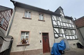 Nette schnucklige 3 ZKB Wohnung in Geisenheim zu vermieten! in Geisenheim