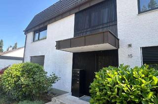 Gro&szlig;z&uuml;gige Wohnung in Architektenhaus mit traumhaftem Ausblick in Kelkheim (Taunus)