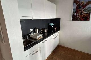 M&ouml;blierte 2-Zimmer Wohnung mit EBK, Stellplatz und Balkon in Idstein
