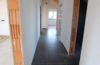 4-Zimmer-DG-Wohnung im Erstbezug mit &uuml;berdachtem S&uuml;dwestbalkon in Saaldorf-Surheim