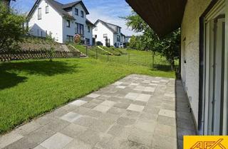 Schickes Studio mit Terrasse und Garten in Bestwig