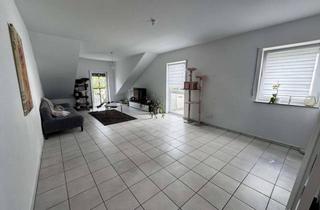 Zentrale 2-Zimmer-Wohnung mit gro&szlig;em Balkon in Flörsheim am Main