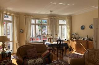 Zentral und gro&szlig;z&uuml;gig. Wunderbare 3-Zimmer-Stadtwohnung in Bad Reichenhall in Bad Reichenhall