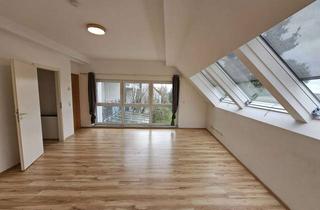 Helle 2 Zimmer-Wohnung | Strom inklusive | zentral in Kelkheim Stadtmitte*** in Kelkheim (Taunus)