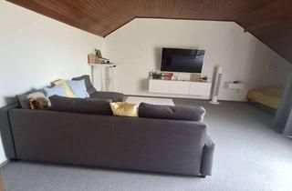 Modernes Wohnen in Reinheim: 2-Zimmer-Dachgeschosswohnung mit Balkon in Reinheim