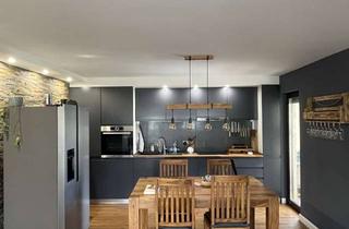 Moderne 2-Zimmer-Wohnung mit zwei Balkonen und Einzelgarage in Eberstadt in Eberstadt