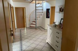 Sch&ouml;ne 101 m&sup2; DG-Wohnung in 36124 Eichenzell-L&ouml;schenrod in Eichenzell