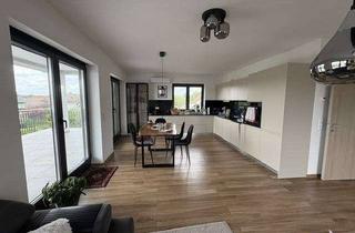 Helle, elegante 5-ZKB- Penthouse-Wohnung mit 2 B&auml;dern und gro&szlig;en Dachterrassen. in Großkrotzenburg
