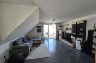2 Zimmer Dachgeschosswohnung in Fl&ouml;rsheim am Main in Flörsheim am Main