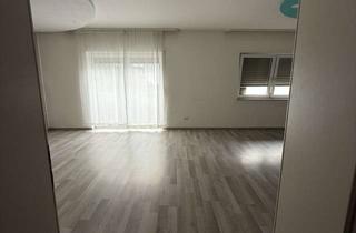Zuhause mit 3 Zimmern und Balkon in Gro&szlig;-Gerau in Groß-Gerau