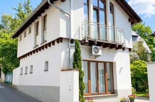 Charmantes Wohnen in der "kleinen Residenz" in Bad Soden am Taunus