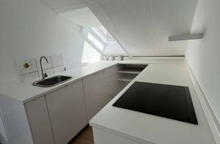 2-Zimmer-Dachgeschoss-Wohnung in 35037 Marburg, oberer Gladenbacher Weg in Marburg