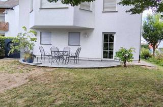 Moderne u. renovierte 3 ,5 ZKB im DG mit Terrasse, Gartenanteil in ruhiger Lage von Dehrn bei Limbur in Runkel