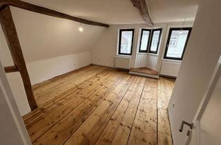 Wohnen mit Geschichte &ndash; Exklusive 3,5-Zimmer-Wohnung im &ouml;kologisch sanierten Fachwerkhaus in Michelstadt