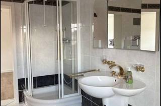 Wohnen mit Charakter: Ger&auml;umige 3-Zimmer-Dachgeschosswohnung in Niestetal in Niestetal
