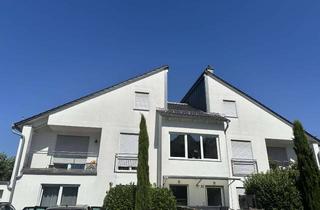 Taunusblick - Stilvolle, ger&auml;umige und renovierte 3-Zimmer-Wohnung mit Balkon/EBK in Bad Vilbel in Bad Vilbel